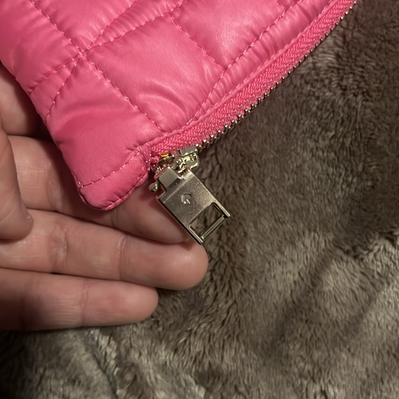 KATE SPADE Bubble Gum Pink Puff Quilted Travel Make Up or Storage Bag (Large) - Picture 3 of 6